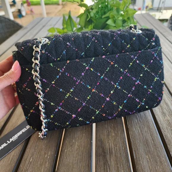 Black handbag - Picture 8 of 10